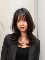 ベル 新宿(Belle)&nbsp;大人ヘア　ミディアムヘア　レイヤーカット　暗髪カラー