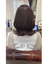 ラグーナ(Laguna)&nbsp;【艶髪】暗髪ココアブラウン×外ハネくびれミディ