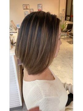 フィリア 東口店(Filea) Balayage Bob