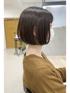 オウル(Owll) ◆◇コンパクトにおさまる　ミニボブヘア◇◆