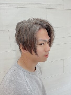 ハグ(HUG) メンズグレージュ☆HUG 西明石