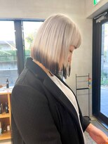 ナル(nalu.)&nbsp;ボブ / 切りっぱなしボブ / 裾カラー