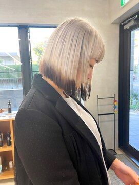 ナル(nalu.) ボブ / 切りっぱなしボブ / 裾カラー