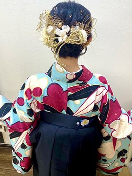 ヘアセットアップス(UP's) 華やか♪卒業式『袴着付け＋ヘアセット』可愛いアクセ( *´艸｀)