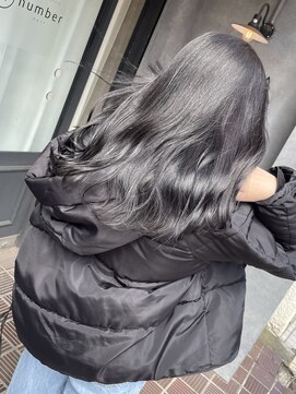 ナンバー ジルバ 立川(N° jillva) グレーアッシュ【立川イルミナカラー】