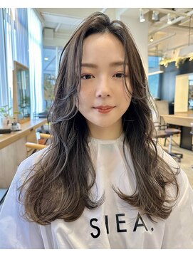 シア 表参道(SHEA.) プリカールでふんわりレイヤーロング