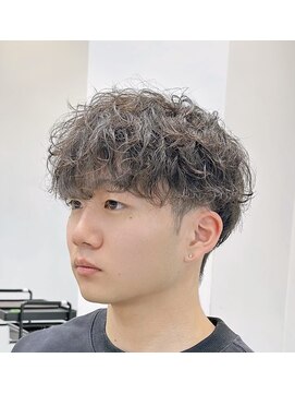 カルナ バイ エルモ(calna by ELMO) ツーブロック束感モテる髪型シークレットパーマ韓国マッシュ