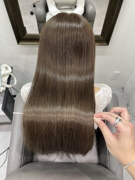 ロカ(roka) 縮毛矯正/髪質改善/レイヤー/恵比寿/広尾/代官山