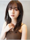 セミロング/レイヤーカット/顔まわりレイヤー