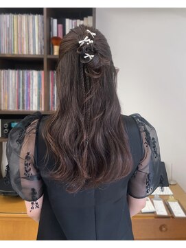 ルイス(Lewes) お呼ばれヘア/結婚式セット/ロングヘアセット/カチモリヘア