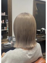 アオゾラヘアーカミノウラ(AOZORA HAIR kaminoura)&nbsp;ホワイトベージュ