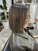 ローレル(Laurel)&nbsp;Laurel心斎橋○地毛ベースにナノラインハイライト