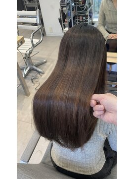 エラ(Ella) 髪質改善×ケラチンストレート