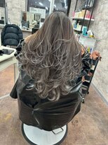 リファイン バイ アフィナー 本厚木店(Refine by Afinar) ブリーチハイライト髪質改善ダブルカラーレイヤーカット/本厚木
