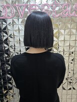 ラブスタシー 名古屋栄(Lovestasy) ショートから切りっぱなしボブ