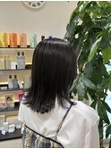 オリーブグレー