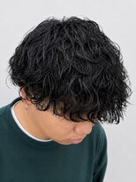 メンズフィール 心斎橋(MEN'S FEEL)&nbsp;リバースセンターパート/ニュアンスパーマ/ダウンバング/心斎橋
