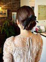 アズグロウヘアー(AS GROW HAIR) 大人可愛い低めシニヨンアプリコットオレンジ