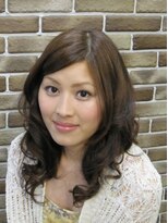 リバーサイド ヘアスタジオ フレスコ(Riverside Hair Studio Fresco) エアリーなふんわりカールで女のコらしく優しいスタイル