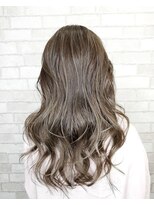 サネリ(Saneli)&nbsp;ハイライトアッシュベージュ