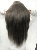 アンダーバー(UNDRvr)&nbsp;サラツヤグレージュ