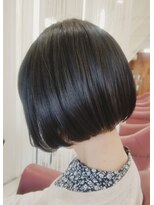 クオリス 赤塚店(QUALIS) 20代30代40代大人可愛い黒髪ミニボブショートボブ丸みショート◎