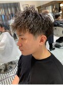 男子ウケ◎波打つハードなツイストパーマ☆