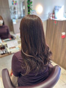 コト(coto) コテ巻きスタイリング