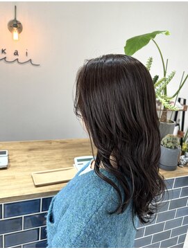 カイ(kai) レイヤー&透明感たっぷり!グレージュカラー