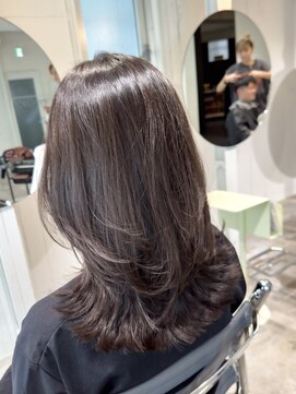 ストレータ バイ マリオ(Strata by mario) 〈宮本〉ミディアムレイヤー×ショコラブラウン