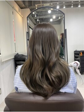 アイズ 横浜(IS) 横浜/オリーブグレージュ/ブリーチなし