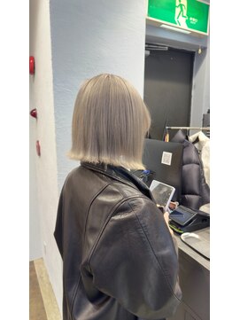 ジゼル 中津大分(GiseL) ホワイトシルバー