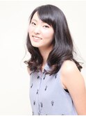暗髪×揺らぎウェーブで一歩大人ヘア