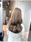透明感たっぷりな褒められベージュ
