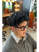 ビハインドザカーテン(BEHIND THE CURTAIN)&nbsp;【癖毛を活かしたスタイル】スパイキーショート