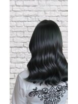 マッスカラーバイ美色館 大阪(MASS COLOR by 美色館) 光を吸収するブルーブラック