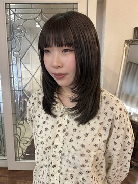 シェール(CHERE) レイヤーカット レイヤーミディアム