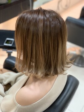 ウエスト(WEST) キリッパボブ