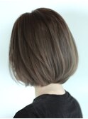 まとまる４D美フォルムボブ♪［グレーベージュ］