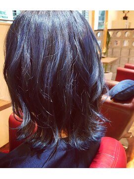 ヘアデザイン ノア(Noa) ミディアムレイヤー