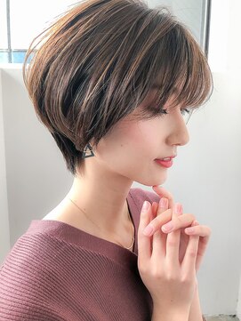 アコロン(acoron) 小顔カット×ボブルフ×イルミナカラー×ピンクベージュ×新宿