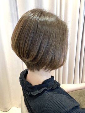 ロージーバイフーガヘアー 元住吉店(Rosy by FUGAhair) 30代40代50代ショートボブ◆大人ガーリーキャラメルベージュ