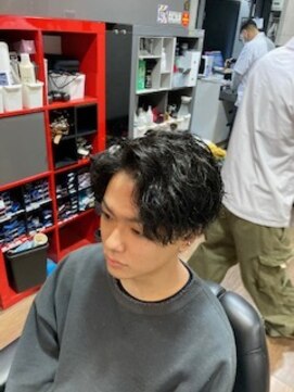 グロウヘアワークス(grow hair works) [grow hair works_浦安]メンズツイストスパイラルパーマ