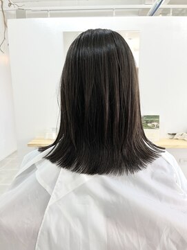 シーバイトリコ 市川(SEA by tricot) ミディアム