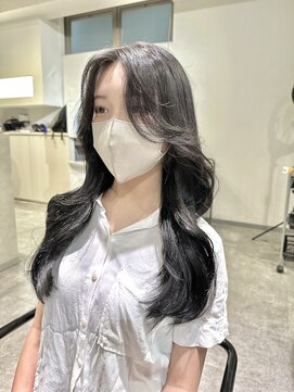 アンダーバーホワイト(_WHITE) ダークグレイ レイヤーカット