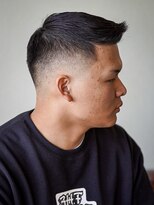 リトルマンバーバーショップ(LITTLEMAN BARBERSHOP)&nbsp;スキンフェード　ウェーブアップスタイル