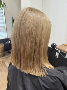 テーラヘアー 五井(TELA HAIR) 切りっぱなしボブ