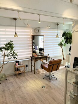 アンディ プライベート ヘアサロン(andi private hair salon)の写真/完全予約制のプライベートサロン！周りを気にせずに、ゆったりとしたサロンタイムをお過ごしください＊