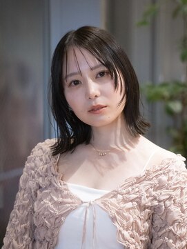 ビュートリアム 梅田(BEAUTRIUM) くびれレイヤー/レイヤーカット/顔まわりレイヤー/梅田/茶屋町