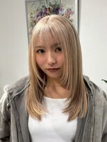 シエラ 南船場(CIERA.)&nbsp;ホワイトブロンバレイヤージュ ショートレイヤーカット